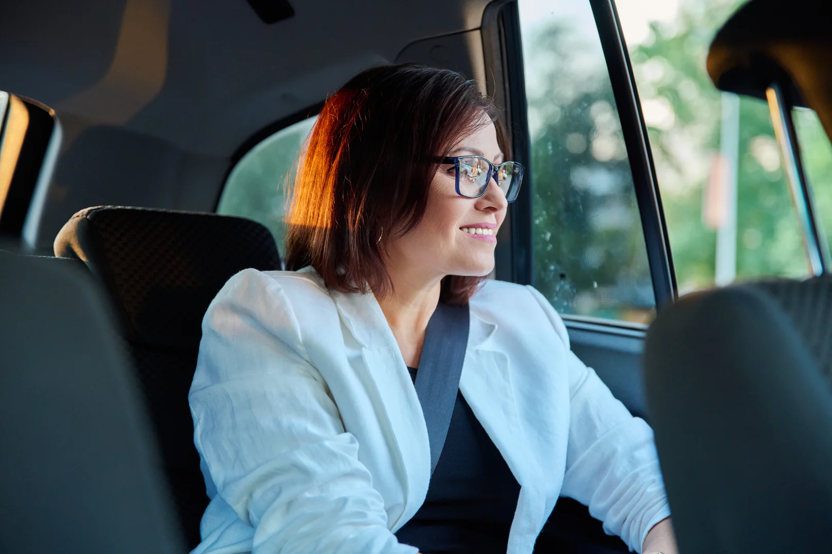 Female Lyft passenger